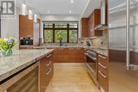 108 Mcmullen Court Blue Mountains ON N0H 2P0
