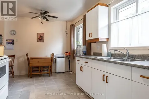 256 Huron Street Stratford ON N5A 5T2