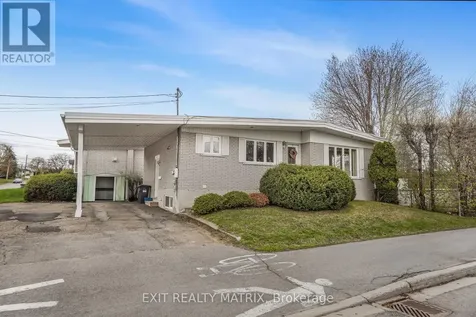 1380 Lansdowne Street Hawkesbury ON K6A 1J4