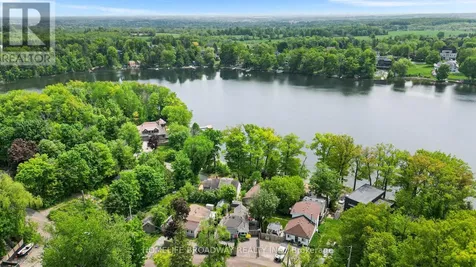 30 Parkhill Drive Whitchurch-stouffville ON L4A 2G1