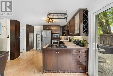 30 Parkhill Drive Whitchurch-stouffville ON L4A 2G1