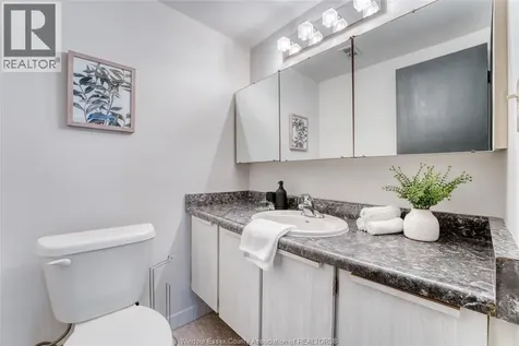 2144 Pelissier Windsor ON N8X 1N4