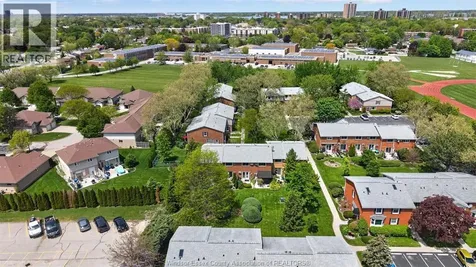 8416 Little River Road Windsor ON N8S 2B5