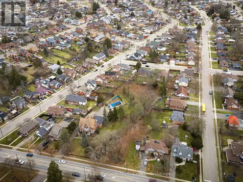 264 Erie Avenue Brantford ON N3S 2H4