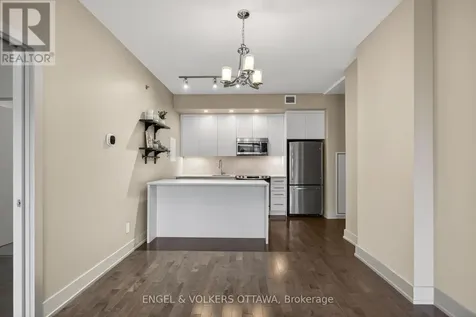108 Richmond Road Ottawa ON K1Z 6V9