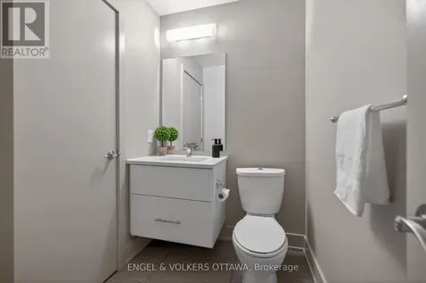 108 Richmond Road Ottawa ON K1Z 6V9
