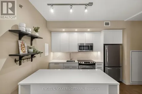 108 Richmond Road Ottawa ON K1Z 6V9