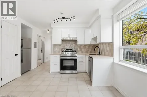 1049 Glencairn Avenue North York ON M6B 2B1