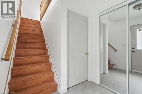 1049 Glencairn Avenue North York ON M6B 2B1