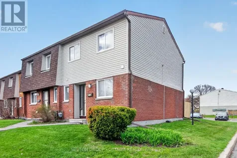35D Woodvale Green Ottawa ON K2G 4H3
