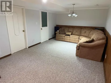 44 Hergott Avenue Elliot Lake ON P5A 3A8