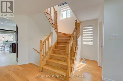 32 Lena Crescent Cambridge ON N1R 8P4