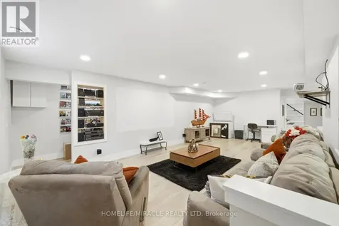 7028 Pine Plains Road Adjala-tosorontio ON L0M 1J0