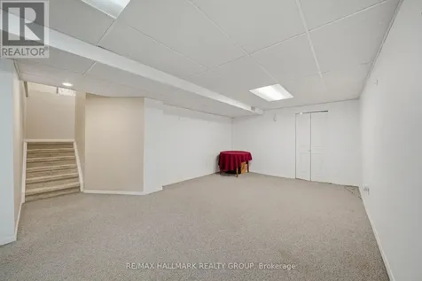 3004 Victoria Heights Crescent Ottawa ON K1T 3M7