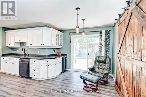 137 Country Club Drive Guelph (victoria North) ON N1E 3K8