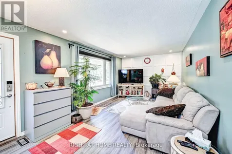 137 Country Club Drive Guelph (victoria North) ON N1E 3K8