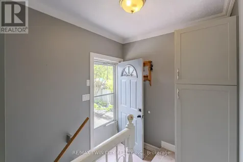 36 Crandell Avenue Brantford ON N3S 1C9