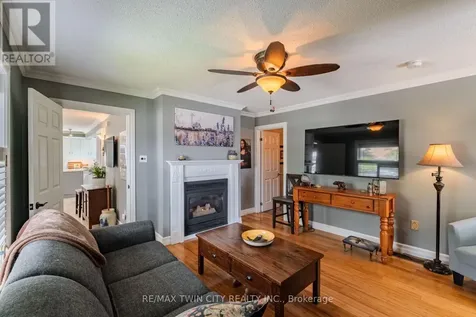 36 Crandell Avenue Brantford ON N3S 1C9
