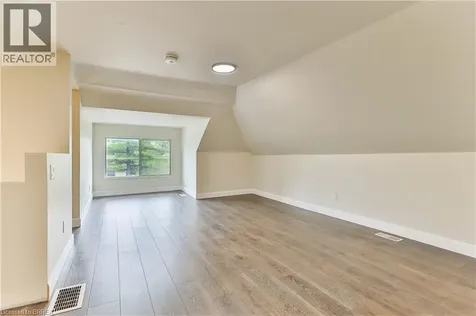 321 Dalhousie Street Brantford ON N3S 3V8