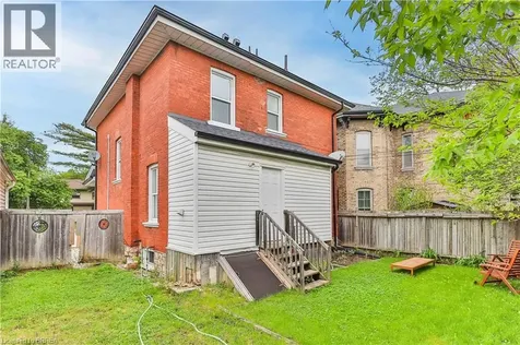 321 Dalhousie Street Brantford ON N3S 3V8