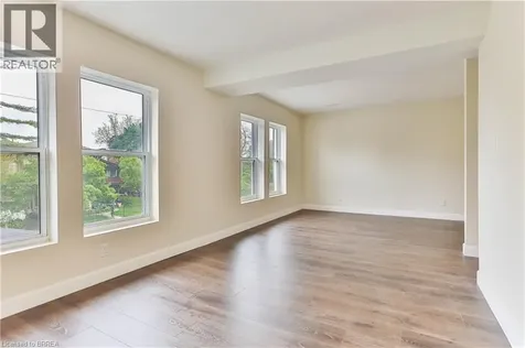 321 Dalhousie Street Brantford ON N3S 3V8