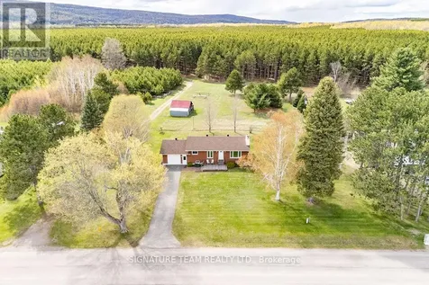 1039 Lake Clear Road Bonnechere Valley ON K0J 1T0