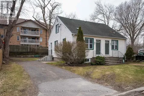 31-33 Washburn Street Prince Edward County (Picton Ward) ON K0K 2T0