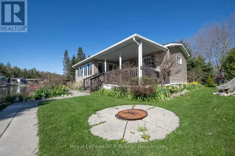 61 Lakeside Street Wellington North ON N0G 2L0