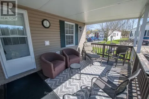 61 Lakeside Street Wellington North ON N0G 2L0