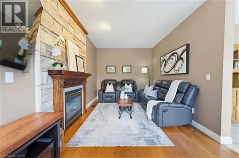 29 Watson Crescent Ayr ON N0B 1E0