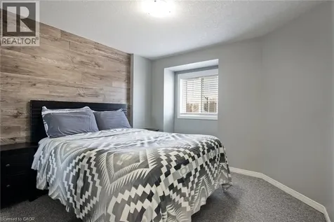729 Brandenburg Boulevard Waterloo ON N2T 2V4