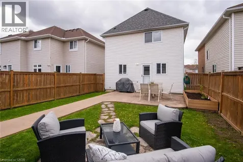 729 Brandenburg Boulevard Waterloo ON N2T 2V4