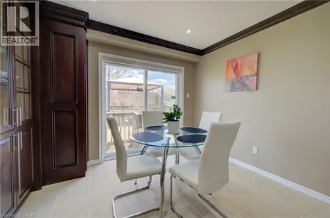 32 Lena Crescent Cambridge ON N1R 8P4