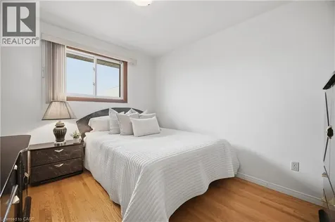 31 Summercrest Drive Hamilton ON L8K 6G5