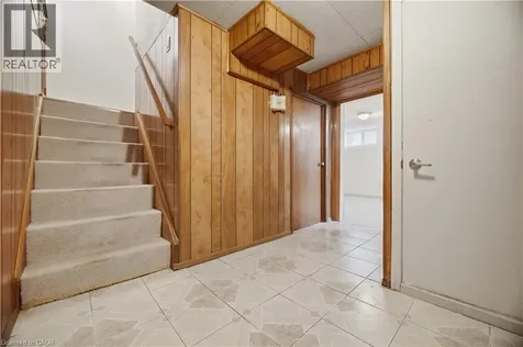 31 Summercrest Drive Hamilton ON L8K 6G5