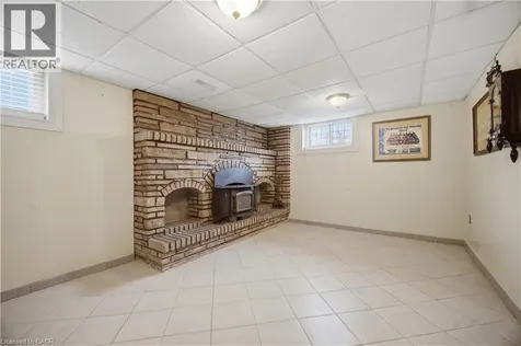 31 Summercrest Drive Hamilton ON L8K 6G5