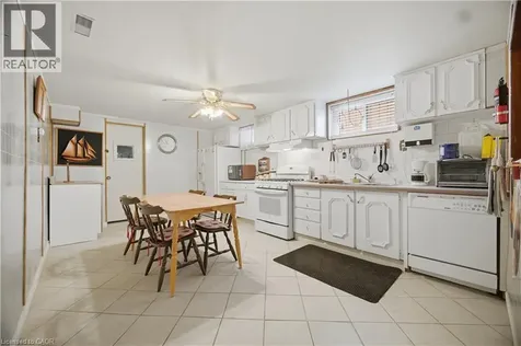 31 Summercrest Drive Hamilton ON L8K 6G5