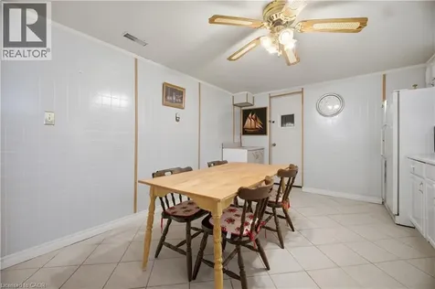 31 Summercrest Drive Hamilton ON L8K 6G5