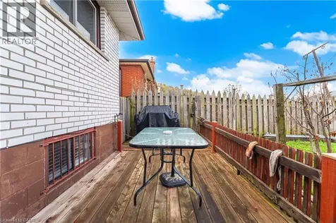 31 Summercrest Drive Hamilton ON L8K 6G5