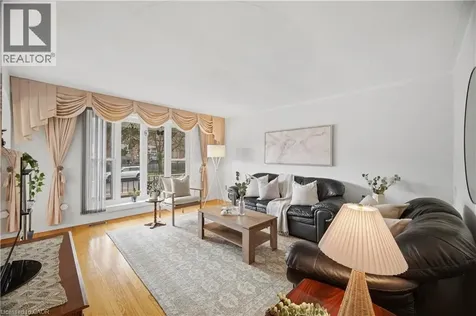 31 Summercrest Drive Hamilton ON L8K 6G5