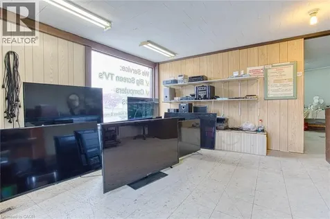 230 Welland Avenue St. Catharines ON L2R 2P5