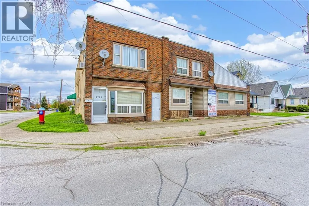 4727 Ferguson Street Niagara Falls ON L2E 2Z4