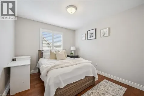 96 Hay Crescent Cambridge ON N1P 1H7