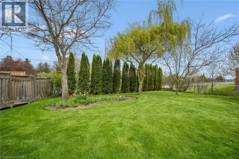 96 Hay Crescent Cambridge ON N1P 1H7