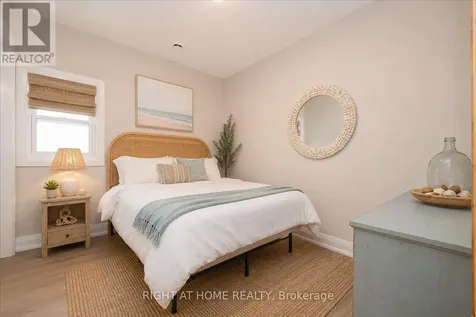 241 Rockaway Beach Place Innisfil ON L0L 1K0