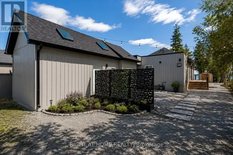 241 Rockaway Beach Place Innisfil ON L0L 1K0