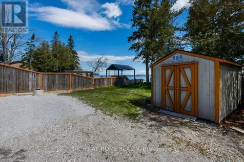 241 Rockaway Beach Place Innisfil ON L0L 1K0