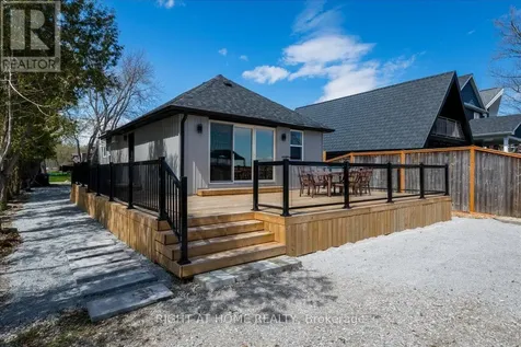 241 Rockaway Beach Place Innisfil ON L0L 1K0