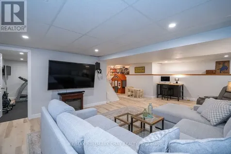 3778 West Street West Innisfil ON L9S 2L8