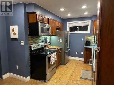 1043 Lena Avenue Windsor ON N9C 3K3
